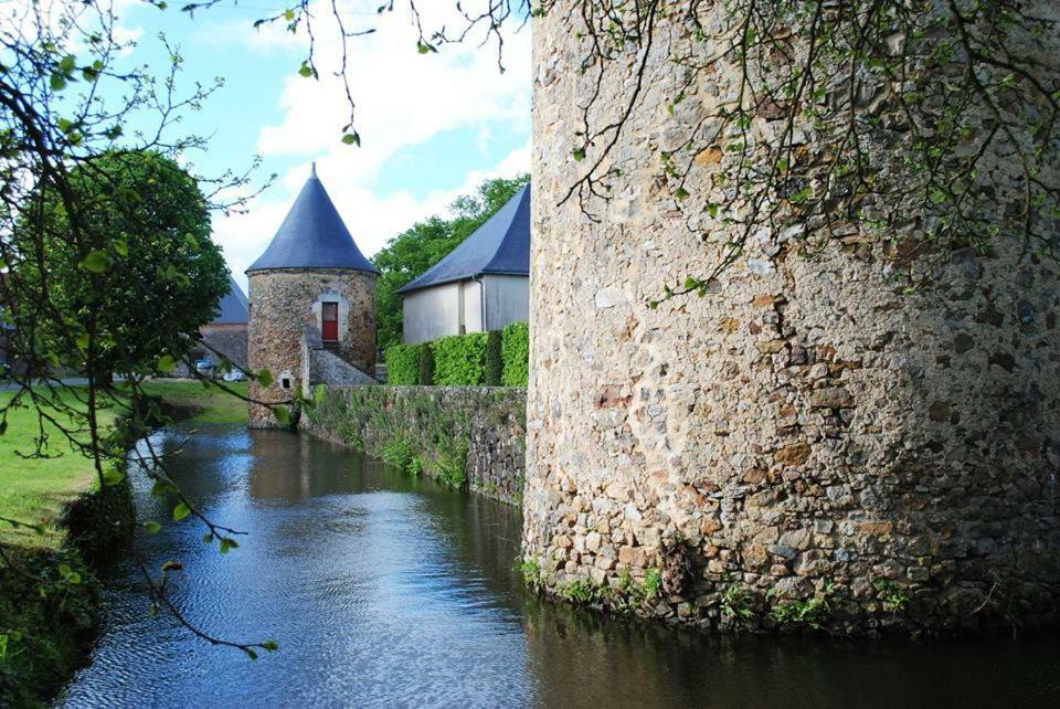 Logis De La Helberdiere Cossé-en-Champagne Dış mekan fotoğraf